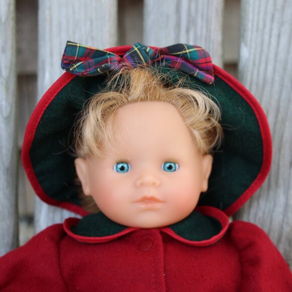 Vintage 1993 Corolle Doll - Original Corolle Clothing - Picture 2 of 13